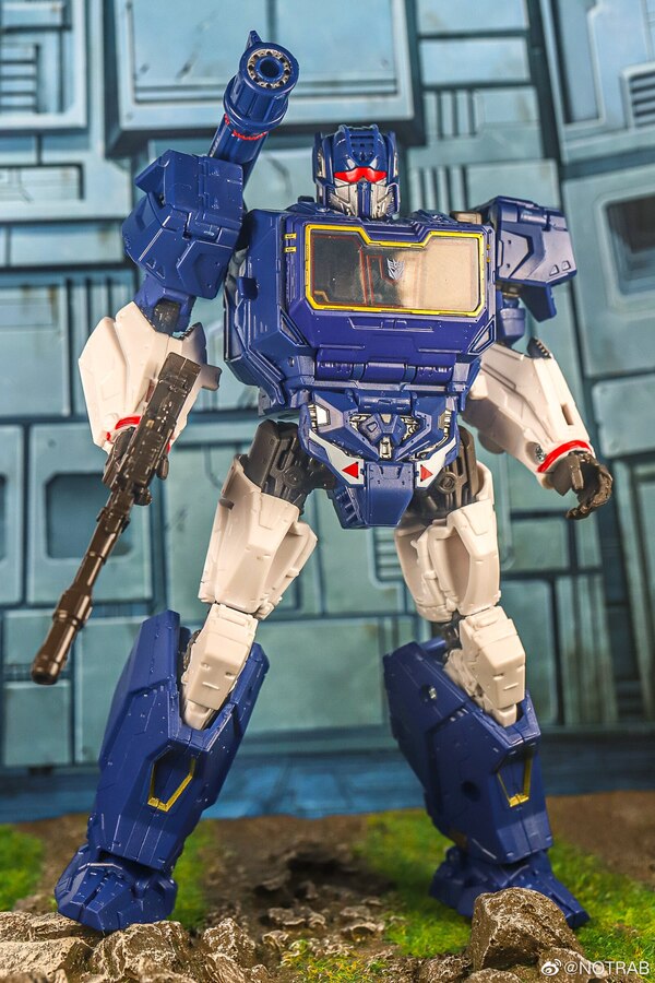 Studio Series Brawn, Wheeljack, Ratchet, Ravage, Soundwave Toy Photography NOTRAB  (15 of 18)